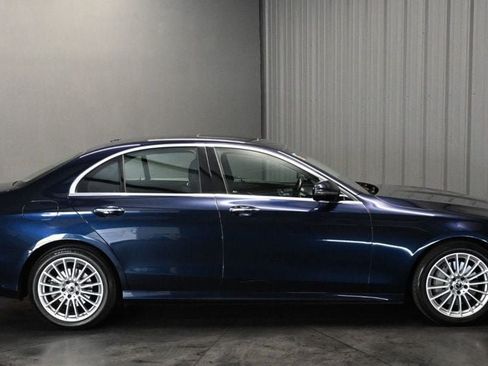 Used 2022 Mercedes-Benz E 350 Sedan image 4