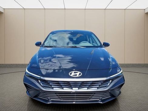 New 2026 Hyundai Elantra Sport FWD image 4
