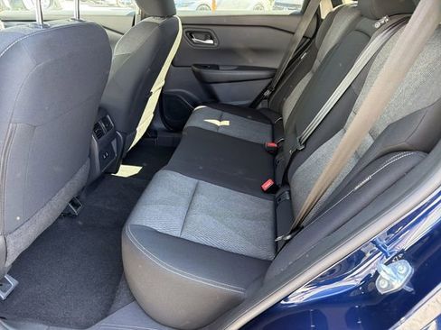 Certified 2025 Nissan Rogue SV image 19