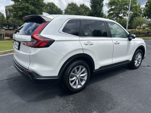 Certified 2025 Honda CR-V EX image 9