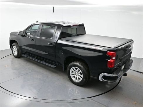 Used 2020 Chevrolet Silverado 1500 LT w/ Convenience Package image 35