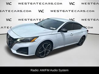 Used 2024 Nissan Altima 2.5 SR FWD video 2