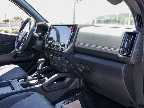 New 2026 Nissan Frontier SV w/ SV Convenience Package RWD image 18