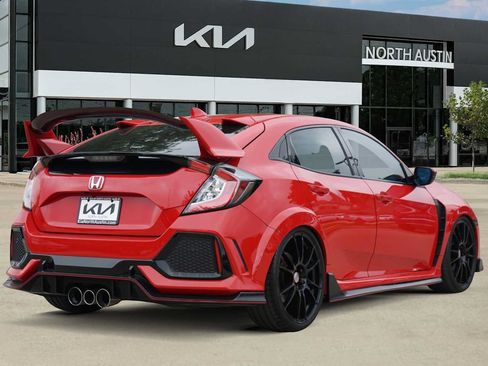 Used 2018 Honda Civic Type R image 5