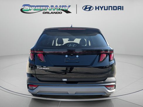 Used 2025 Hyundai Tucson SEL FWD image 7