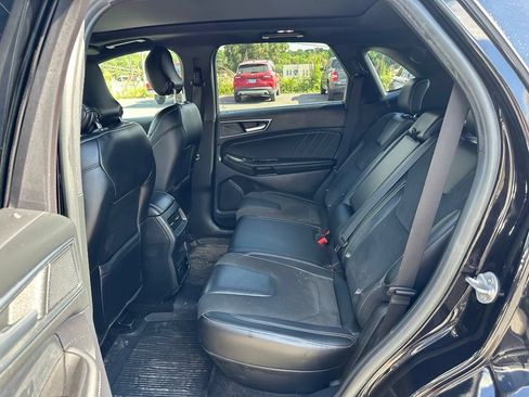 Used 2019 Ford Edge ST w/ Equipment Group 401A AWD/4WD image 24