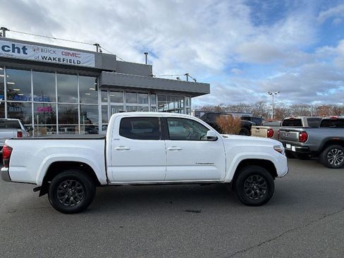 Used 2021 Toyota Tacoma SR5 image 8