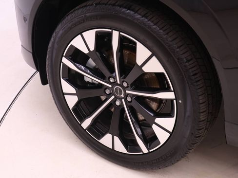 New 2026 Volvo XC60 B5 Plus w/ Protection Package Premier image 21