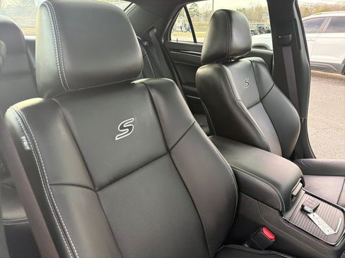 Used 2022 Chrysler 300 S w/ Comfort Group image 22