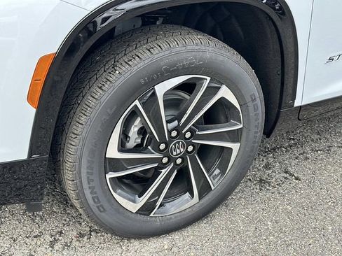 New 2026 Buick Enclave Sport Touring w/ Power Package image 8