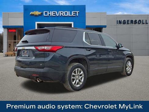 Used 2021 Chevrolet Traverse LT image 9