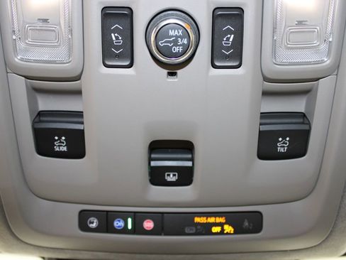 Used 2021 Cadillac Escalade Premium Luxury Platinum w/ Heavy-Duty Trailer Package image 61