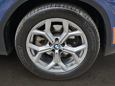 Used 2023 BMW X3 xDrive30i w/ Convenience Package AWD/4WD image 9