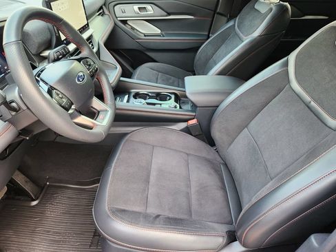 Used 2025 Ford Explorer ST w/ Sun And Sound Package AWD/4WD image 16