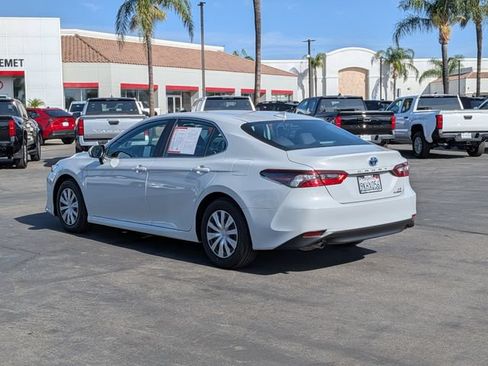 Used 2024 Toyota Camry LE FWD image 7