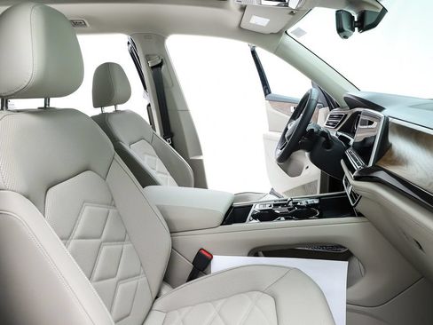 New 2026 Volkswagen Atlas SE FWD image 75