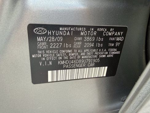 Used 2009 Hyundai Elantra GLS FWD image 14
