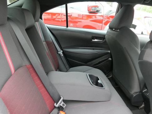 Used 2024 Toyota Corolla SE FWD image 25