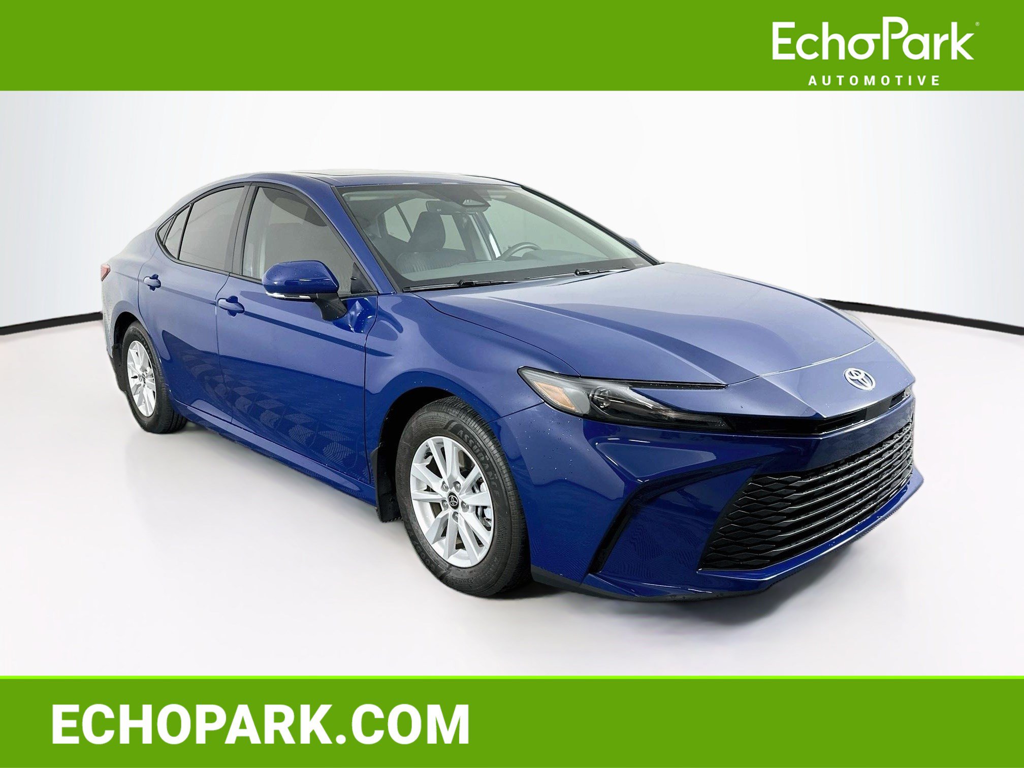 Used 2026 Toyota Camry LE w/ Convenience Package FWD image 1