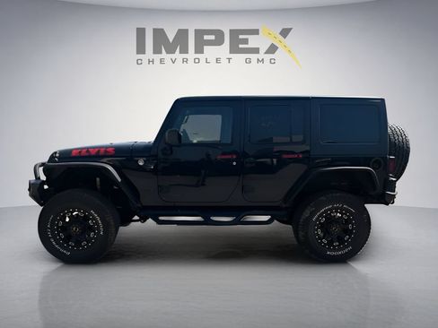 Used 2018 Jeep Wrangler Unlimited Sport AWD/4WD image 2
