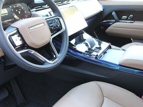 New 2026 Land Rover Range Rover Sport SE AWD/4WD image 10