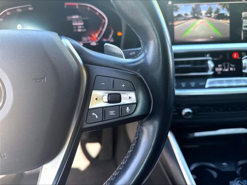 Used 2020 BMW 330i Sedan w/ Driving Assistance Package RWD image 15