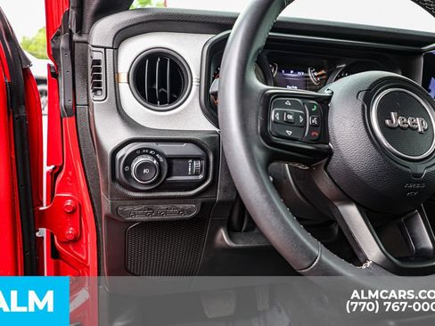 Used 2025 Jeep Wrangler Unlimited Sport AWD/4WD image 24