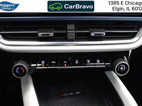 Certified 2025 Chevrolet Equinox EV LT FWD image 29