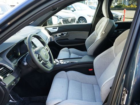 Used 2023 Volvo XC90 T8 Ultimate image 15