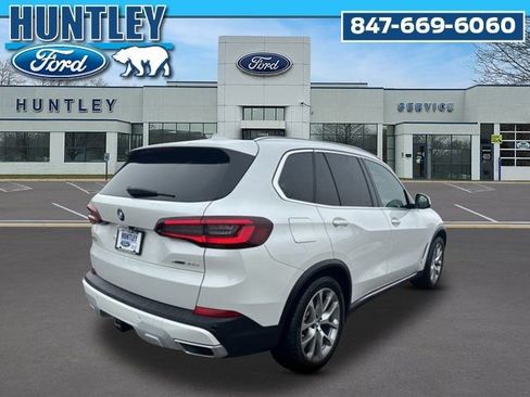 Used 2021 BMW X5 xDrive45e w/ Premium Package AWD/4WD image 5