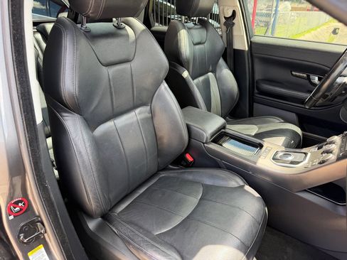 Used 2019 Land Rover Range Rover Evoque SE Premium AWD/4WD image 20