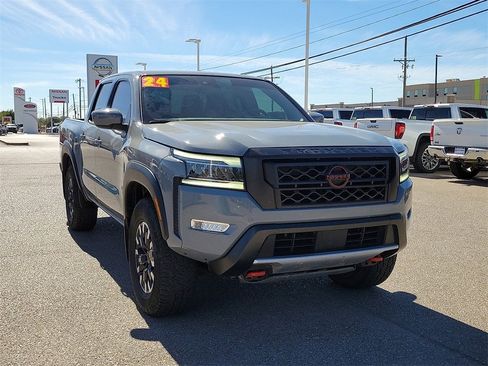 Used 2024 Nissan Frontier PRO-4X w/ Off-Road Protection Package image 2