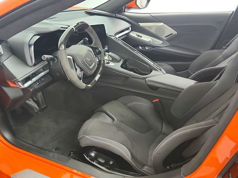 Used 2025 Chevrolet Corvette Z06 RWD image 18