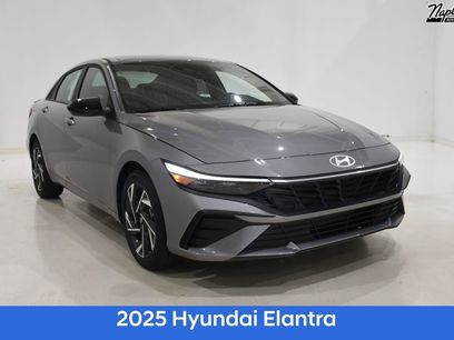 New 2025 Hyundai Elantra Sport w/ Cargo Package
