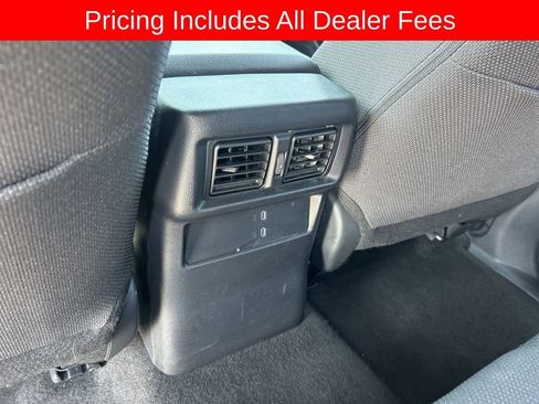 Used 2025 Toyota 4Runner SR5 AWD/4WD image 13