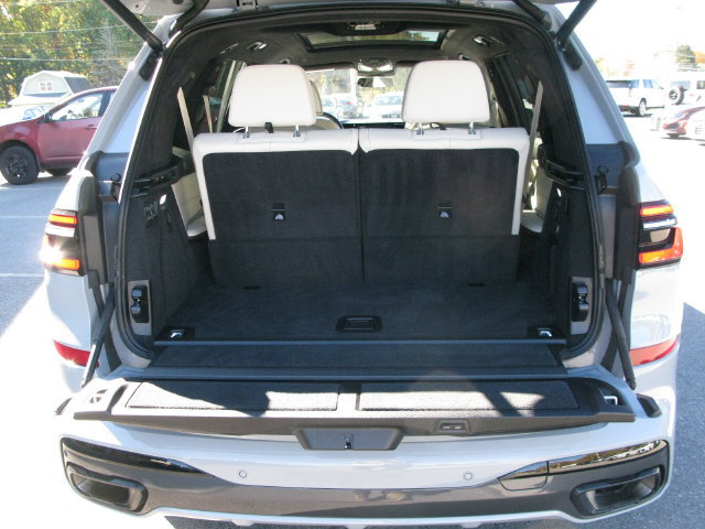 Used 2023 BMW X7 xDrive40i w/ Executive Package AWD/4WD image 6