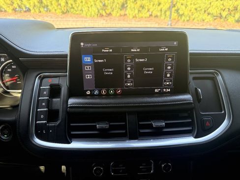 Used 2021 Chevrolet Tahoe High Country w/ Premium Package AWD/4WD image 31