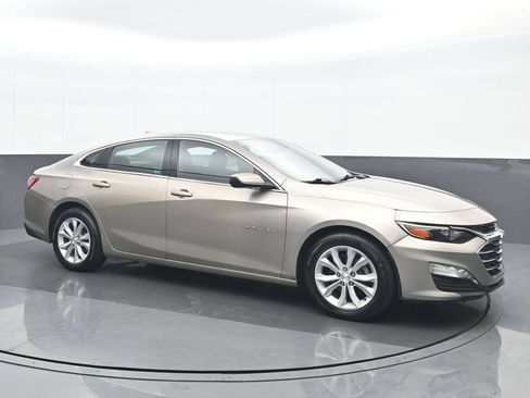 Used 2022 Chevrolet Malibu LT FWD image 8