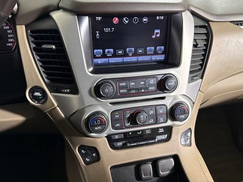 Used 2016 GMC Yukon SLT AWD/4WD image 35