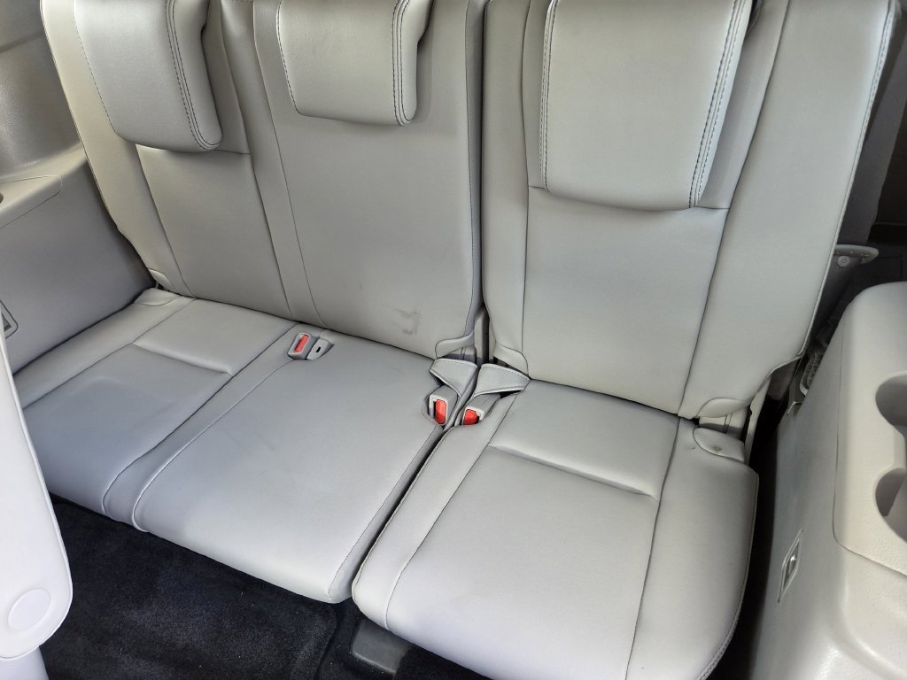 Used 2018 Toyota Highlander XLE FWD image 33