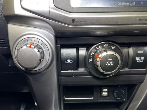 Used 2017 Toyota 4Runner SR5 image 32