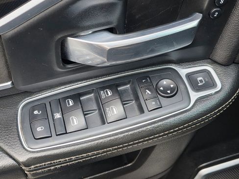 Used 2019 RAM 3500 Laramie image 29