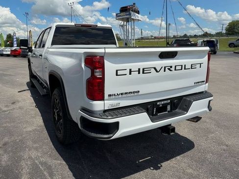 Used 2026 Chevrolet Silverado 2500 Custom w/ Custom Convenience Package AWD/4WD image 5