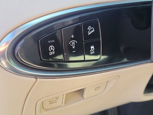 Used 2023 Genesis GV70 2.5T image 19