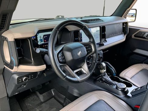 Used 2022 Ford Bronco Wildtrak AWD/4WD image 18