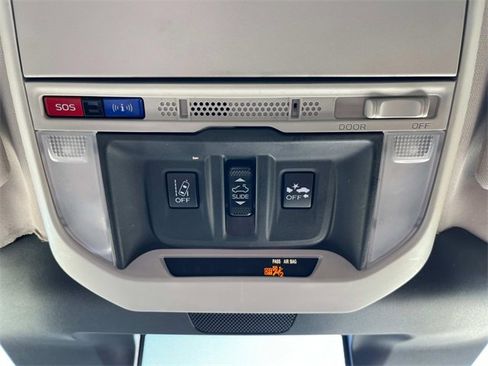 Used 2022 Subaru Forester Limited image 36