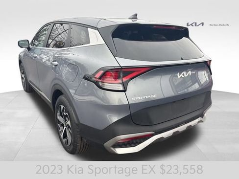 Used 2023 Kia Sportage EX image 6