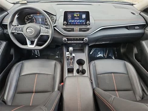 Used 2022 Nissan Altima 2.5 SR image 15