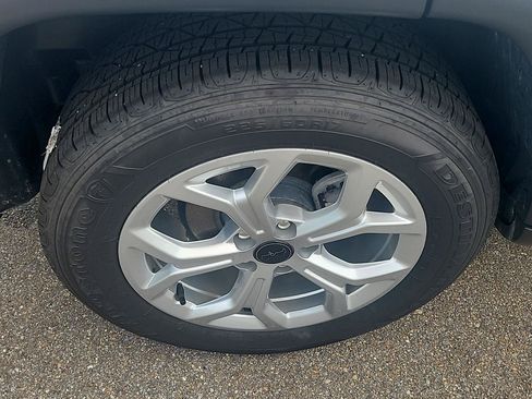 Certified 2025 Jeep Compass Sport AWD/4WD image 18