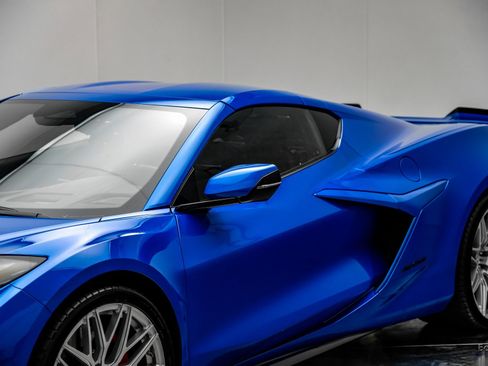 Used 2024 Chevrolet Corvette Z06 image 32